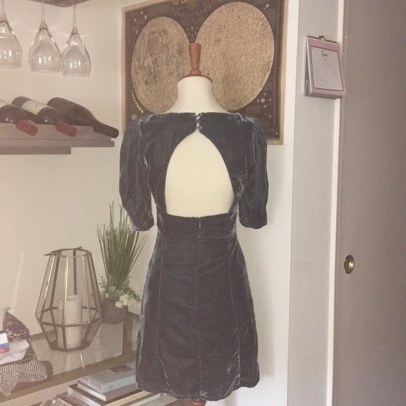 NWT Open back dress - Picture 6 of 8